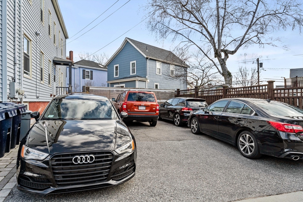 54 Hubbard, Neighborhood Nine