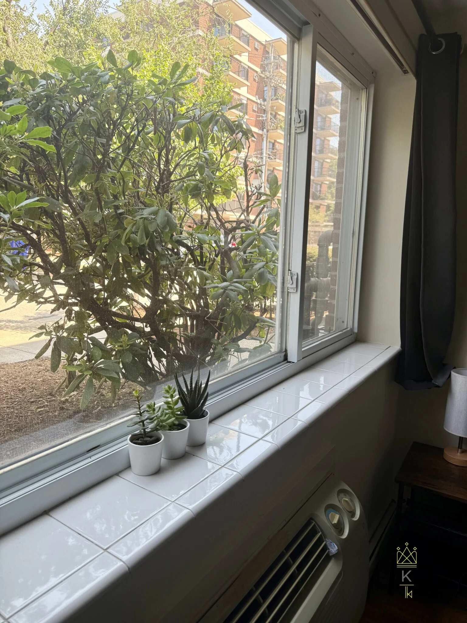 81 Green St, North Brookline