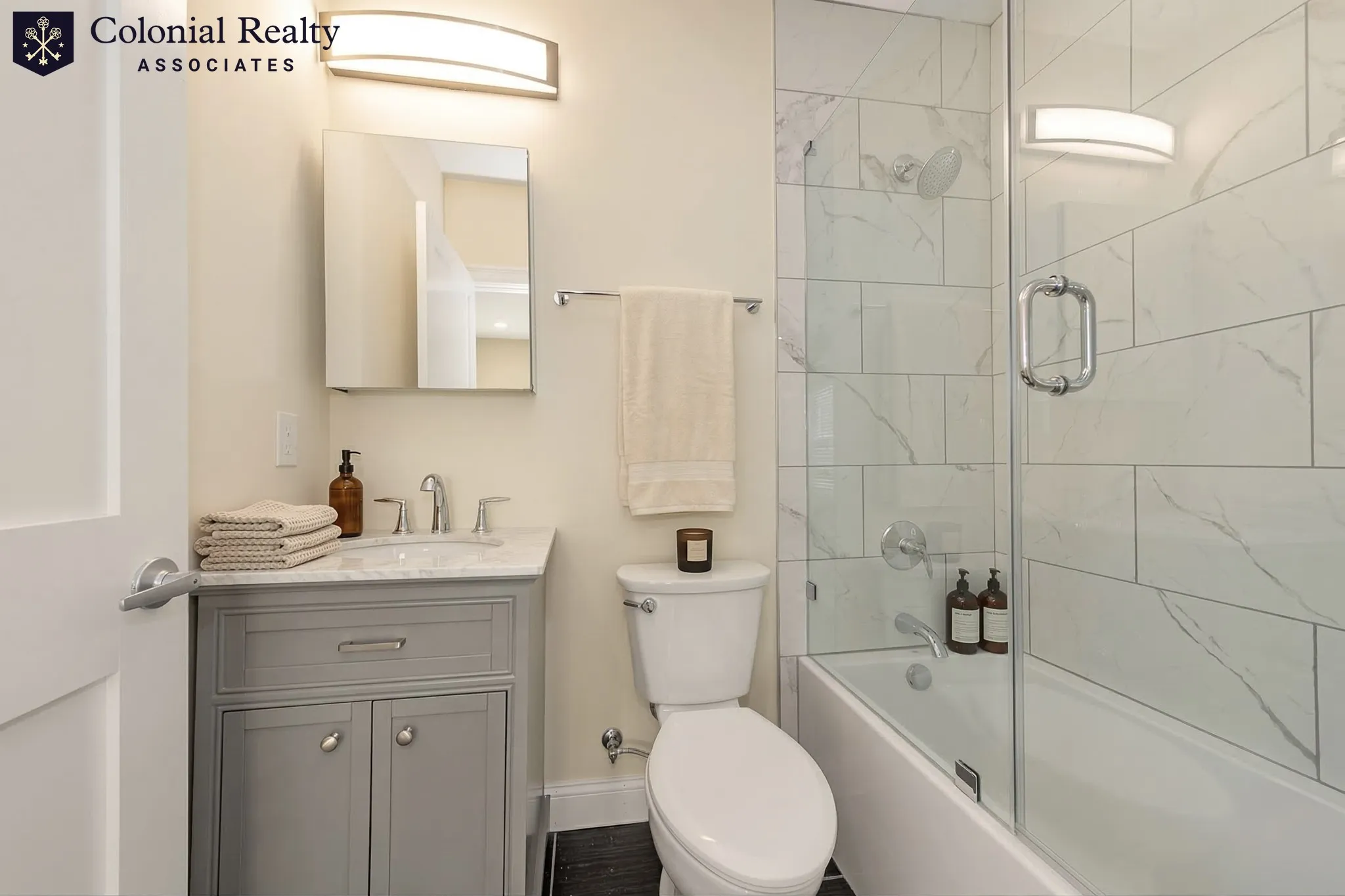 62 Bradbury Ave, Medford