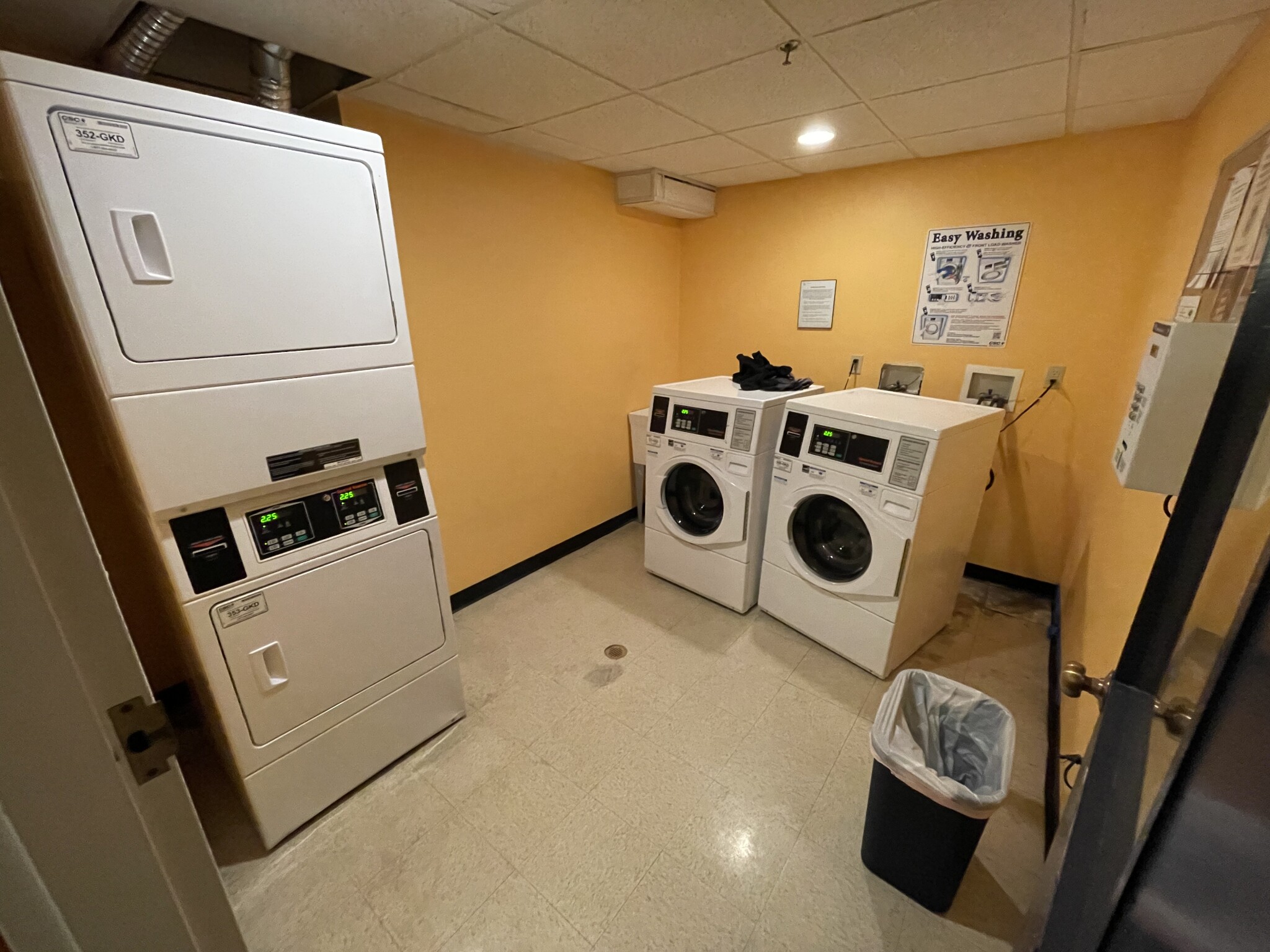 24 Queensberry St, Fenway