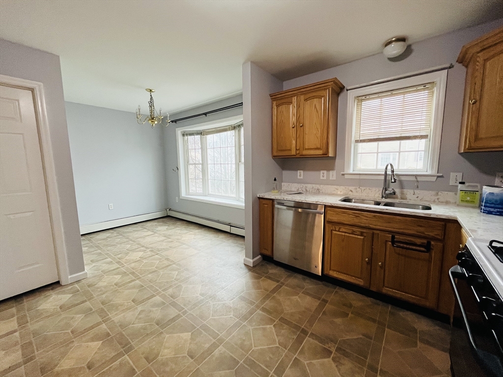 37 Glen Ave, Chelmsford