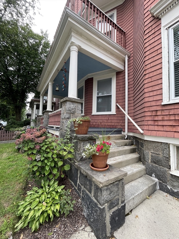 71 Mayfield, Dorchester