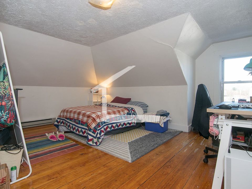 25 Pratt St, Allston