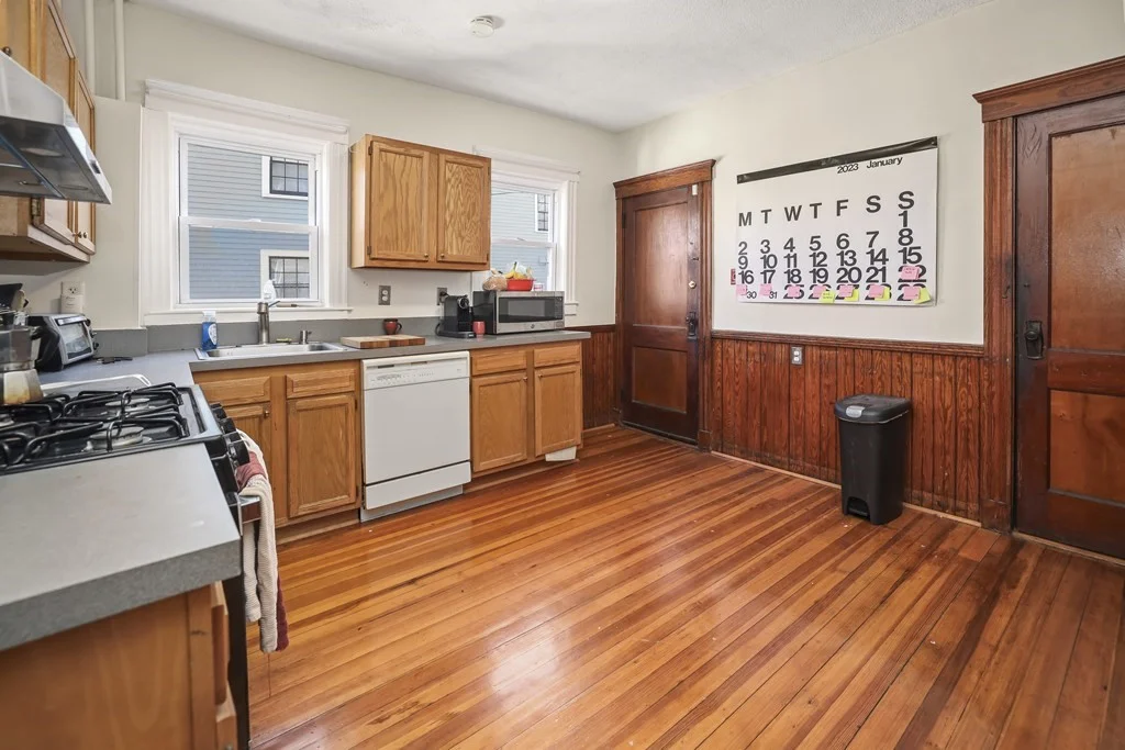 822 Centre St, Jamaica Plain