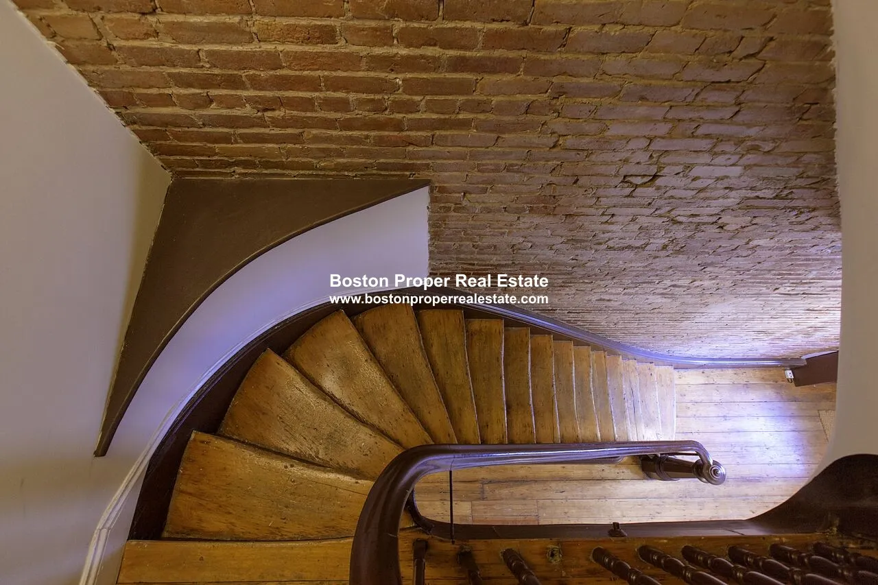 237 Northampton St, Roxbury