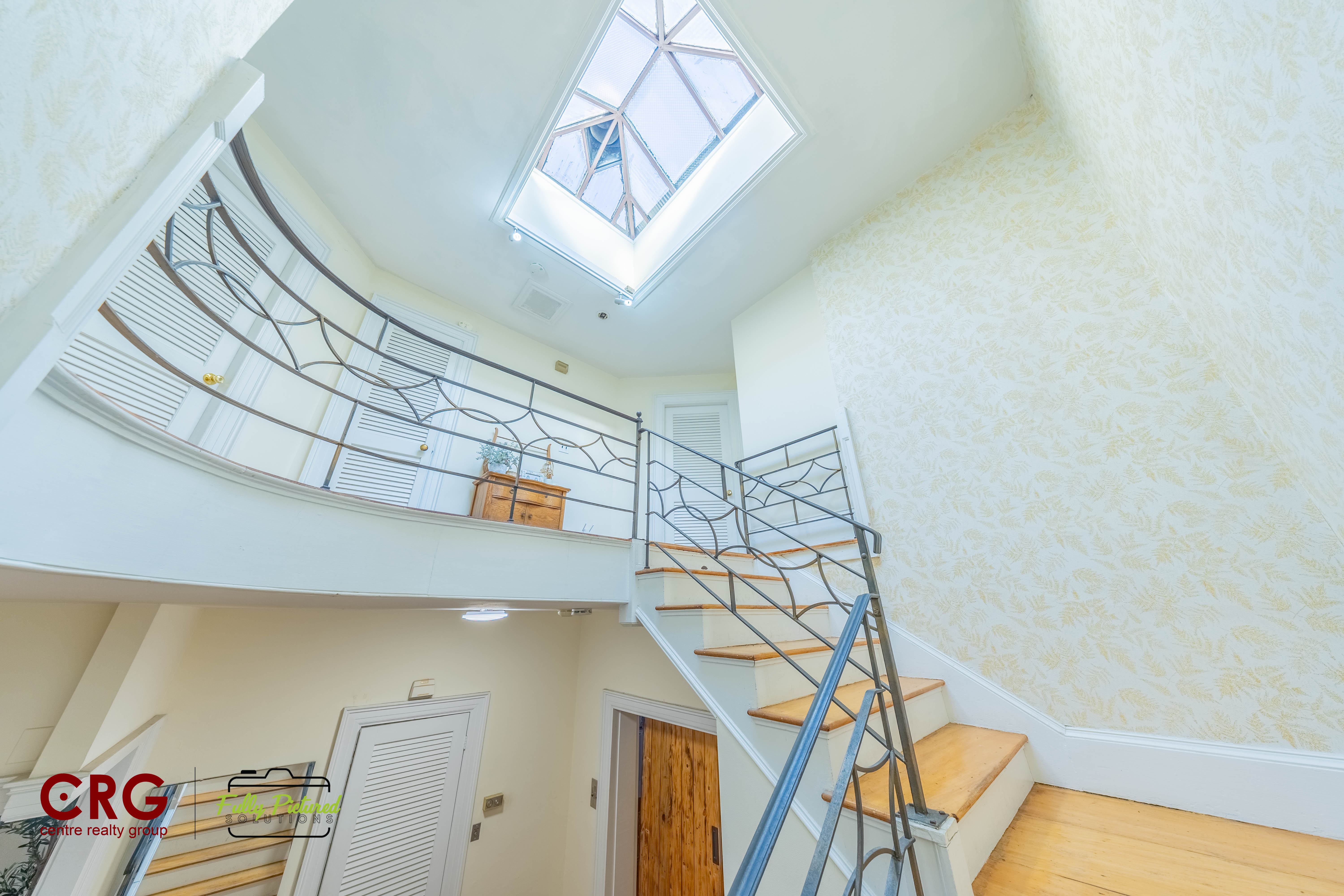 1712 Beacon St, Brookline