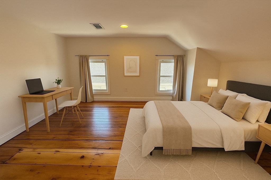 23 Forest St ,, Medford