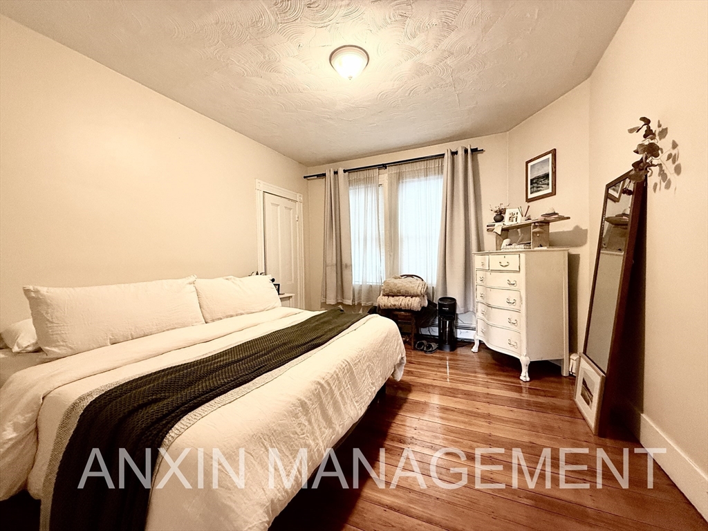 14-16 Allen St, Inman Square