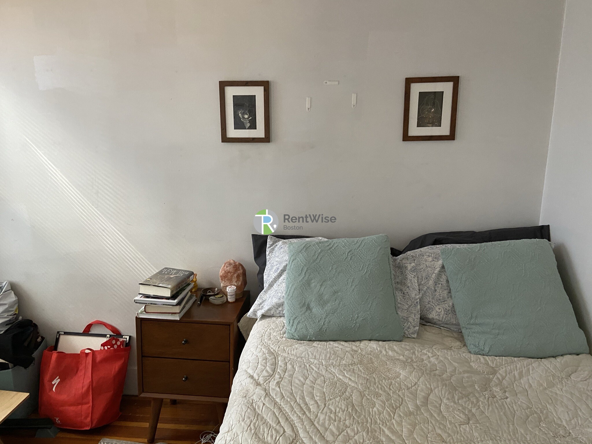 10 Cambridge Ter, Neighborhood Nine