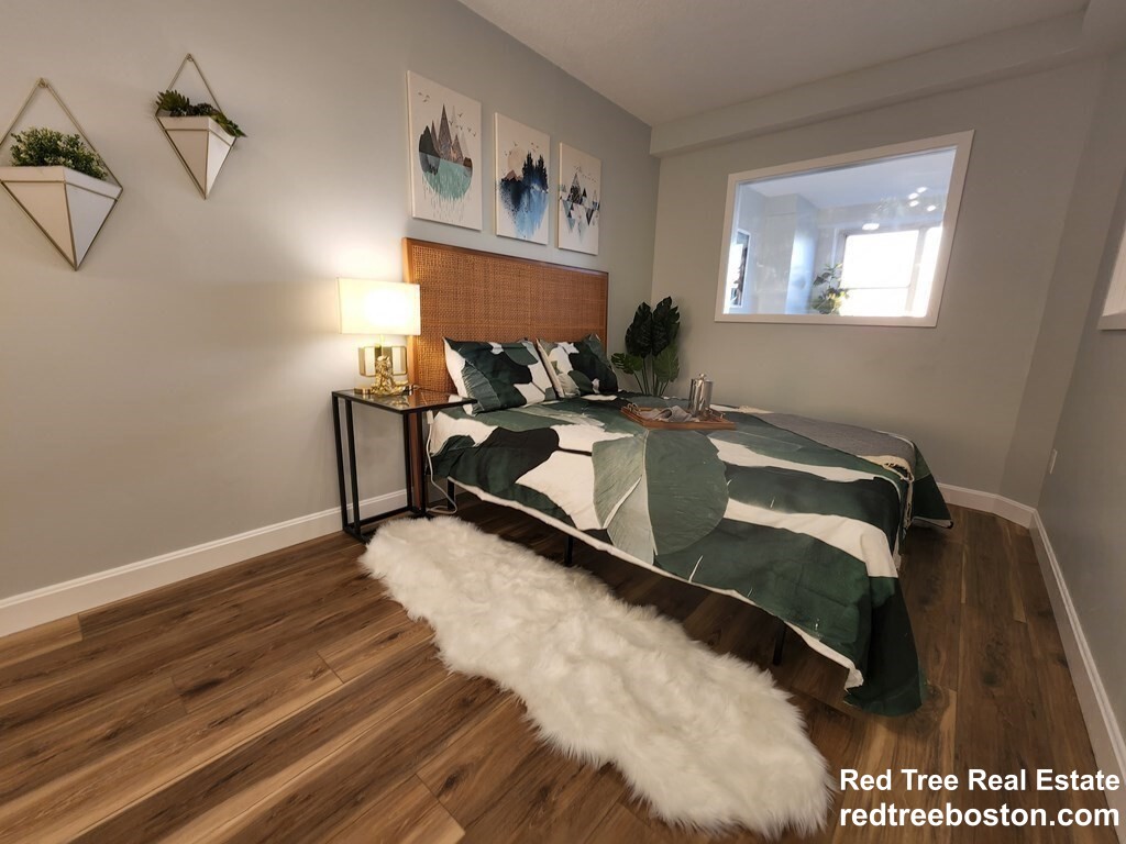 151 Tremont St, Midtown