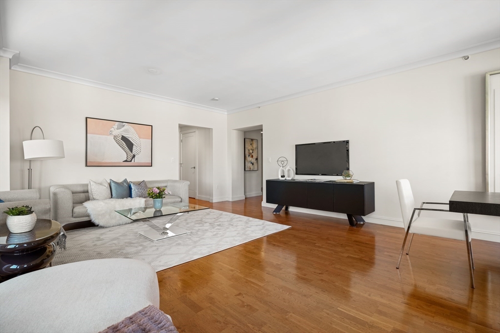 778 Boylston St, Back Bay