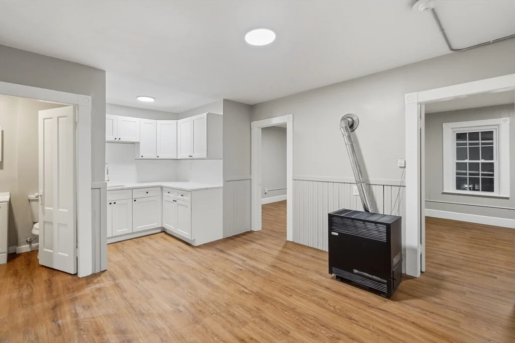 44 Pratt St, Fitchburg