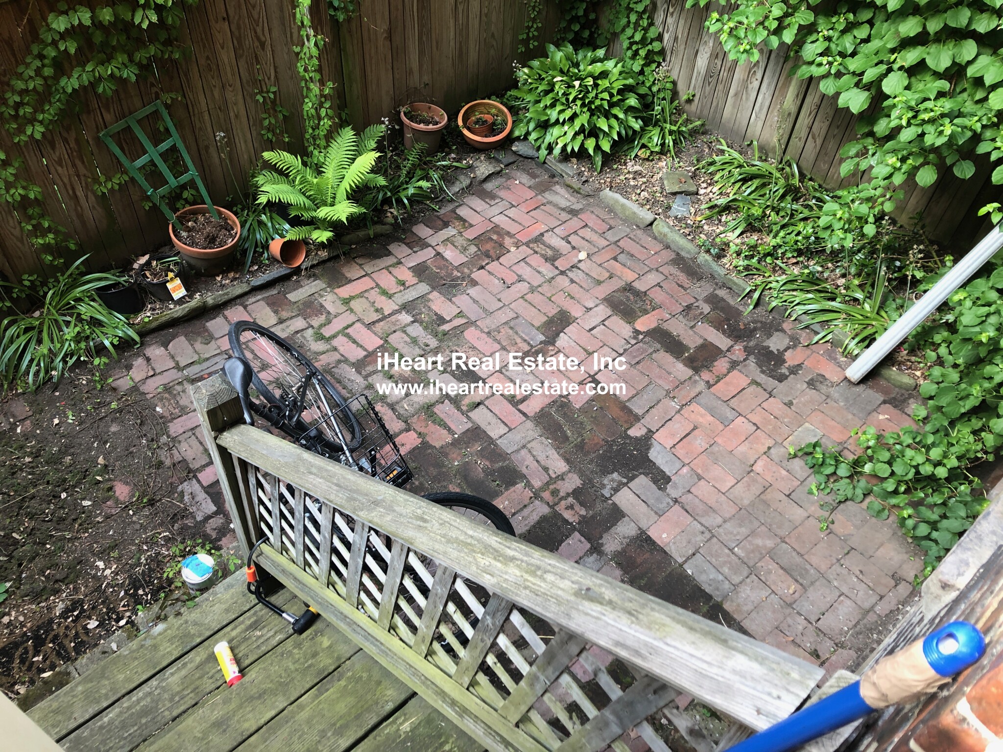 Studio bed, 1 bath apartment for rent at 37 Gray St Unit 1, South End — photo 1 of 10
