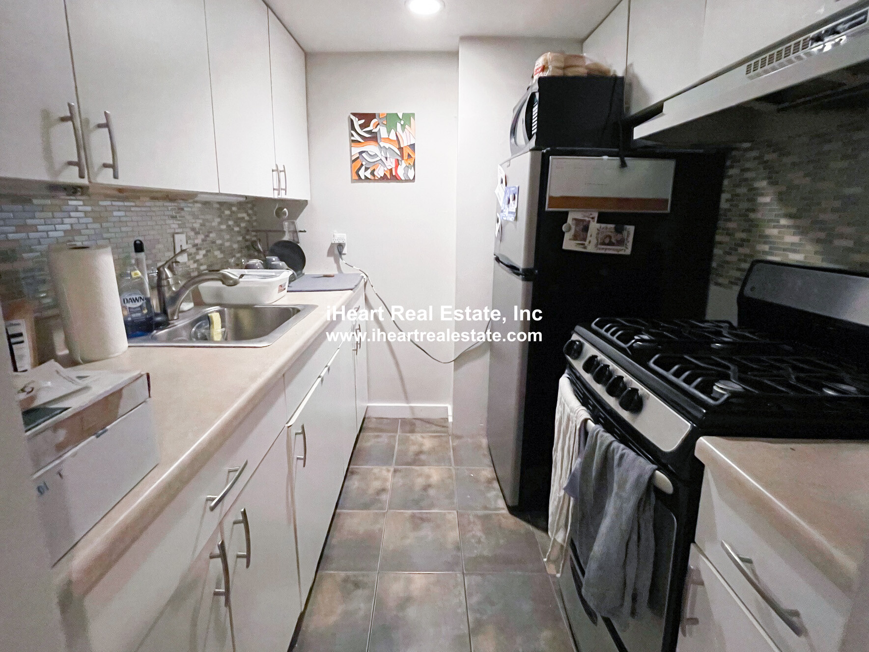 Studio bed, 1 bath apartment for rent at 37 Gray St Unit 1, South End — photo 5 of 10