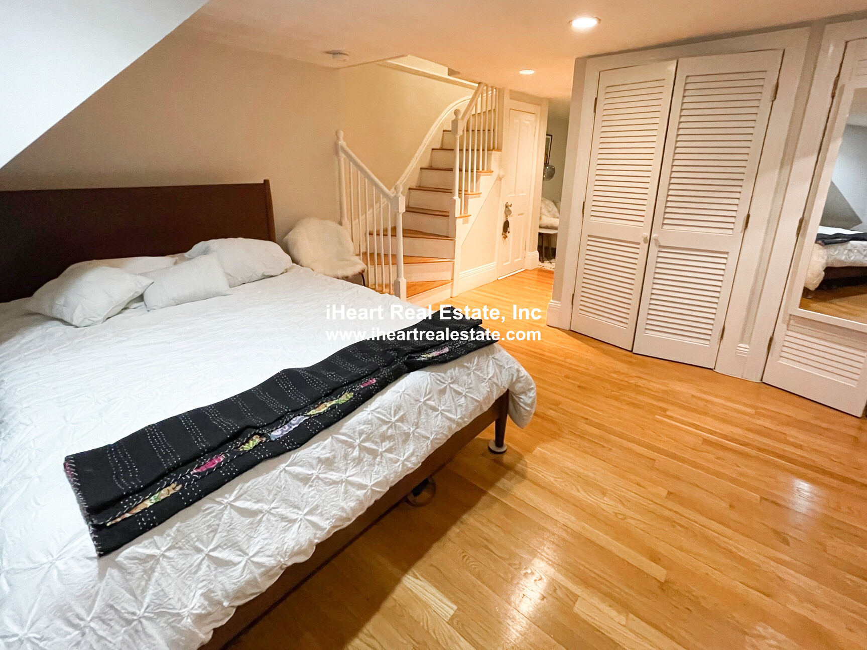 Studio bed, 1 bath apartment for rent at 37 Gray St Unit 1, South End — photo 3 of 10