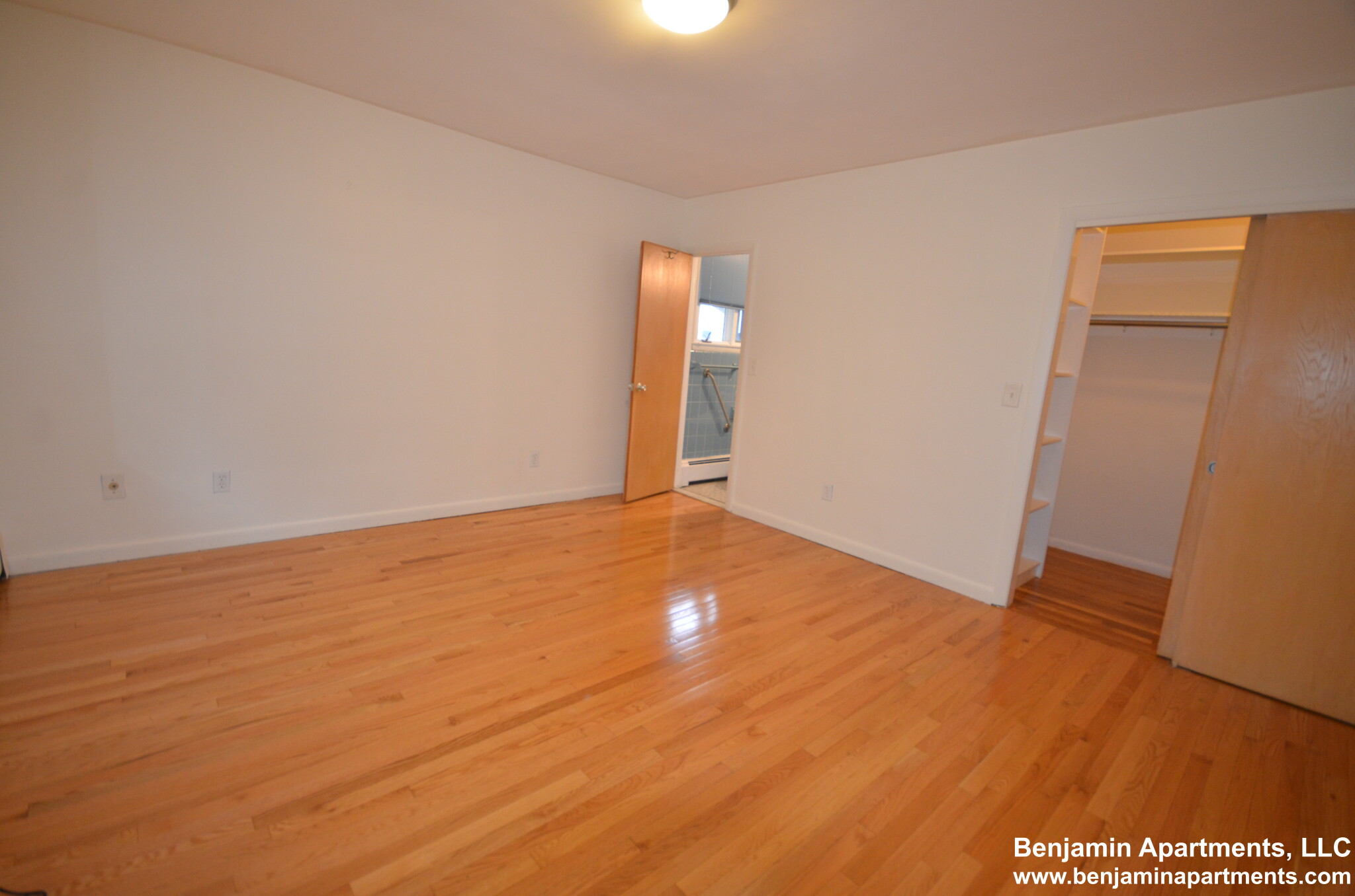 20 Mossdale Rd, Jamaica Plain