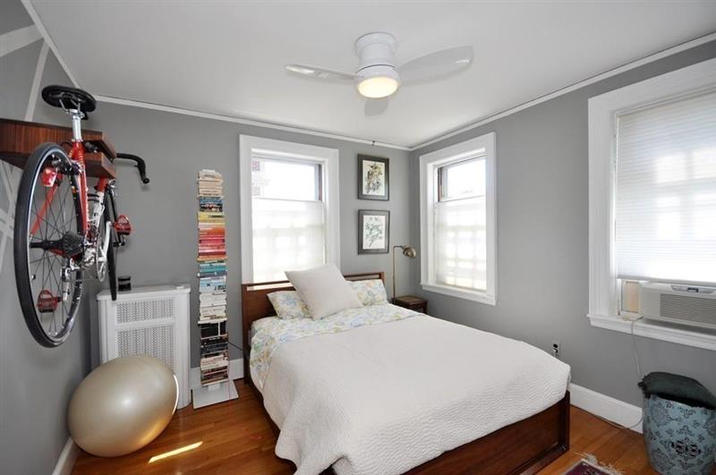 77 Martin St, Neighborhood Nine