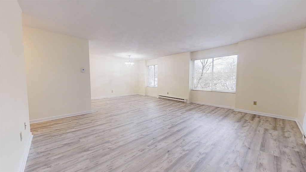 55 Staffordshire Ln, Concord