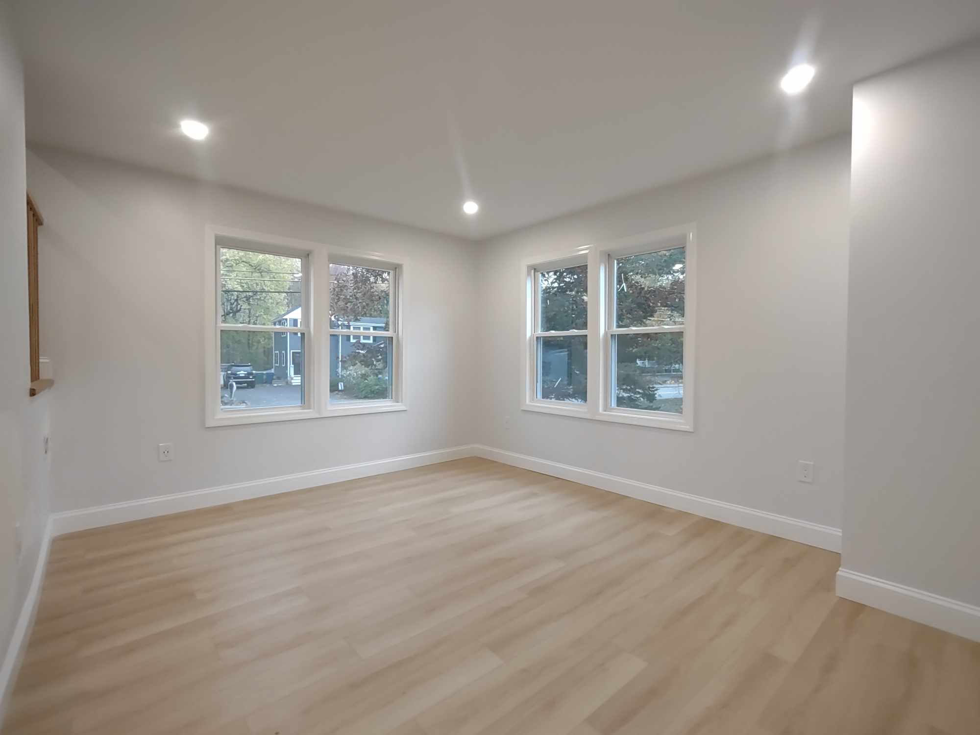 4 bed, 3 bath apartment for rent at 76 Lexington St Unit Na, Burlington — photo 2 of 16
