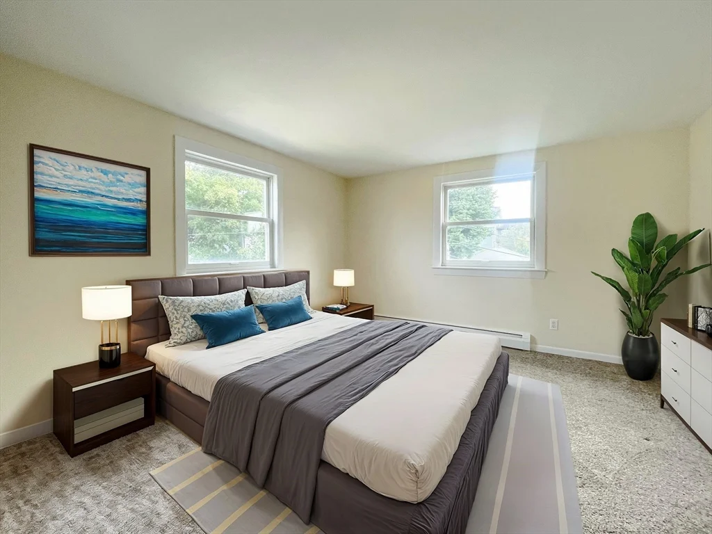 623 Quincy Shore Dr, North Quincy