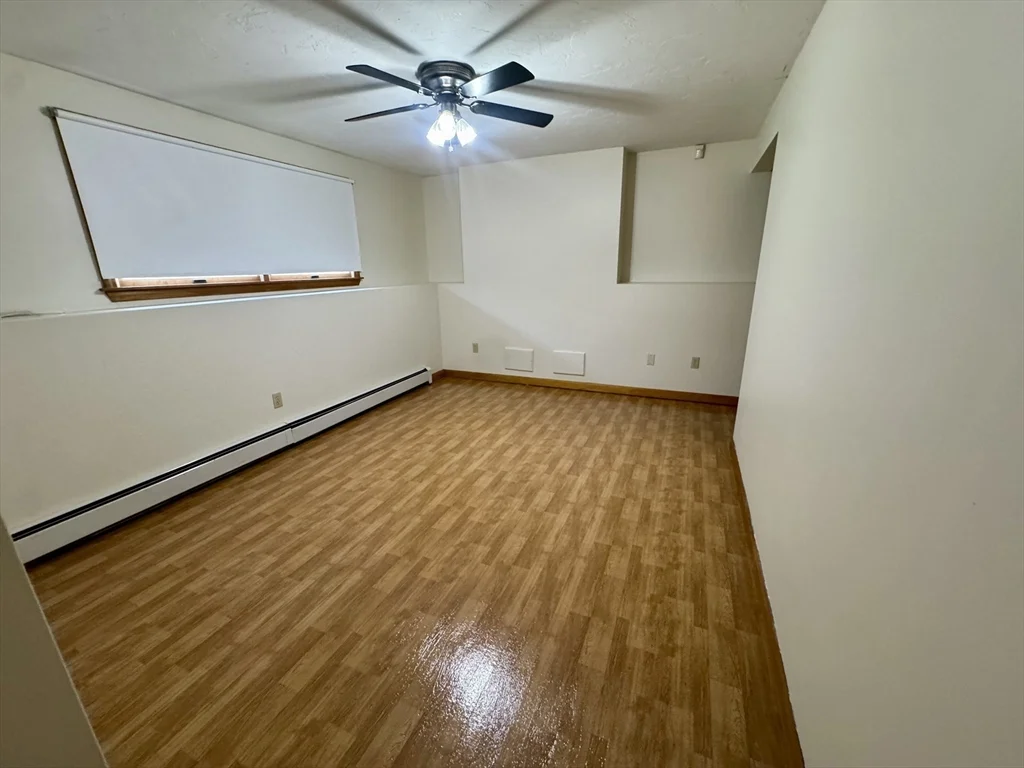 15 Curlew St, West Roxbury