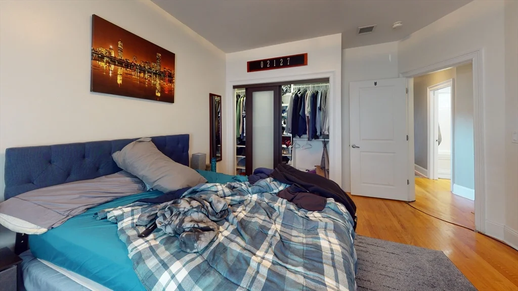 735 East 3rd, South Boston