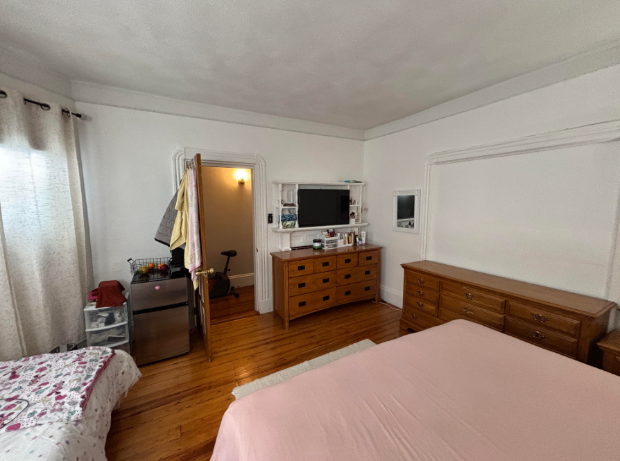 511 Medford St, Magoun Square