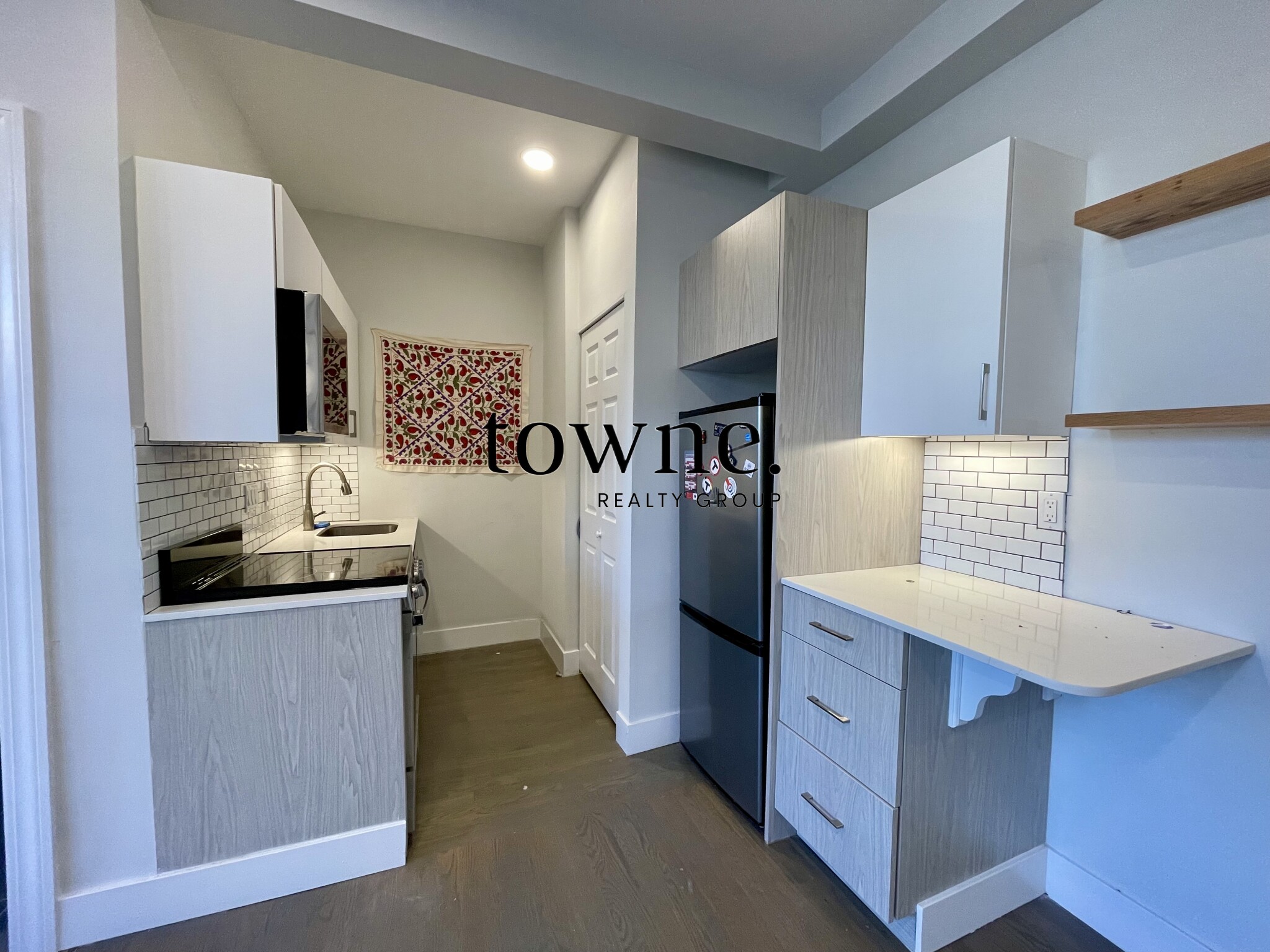 11 Queensberry St, Fenway