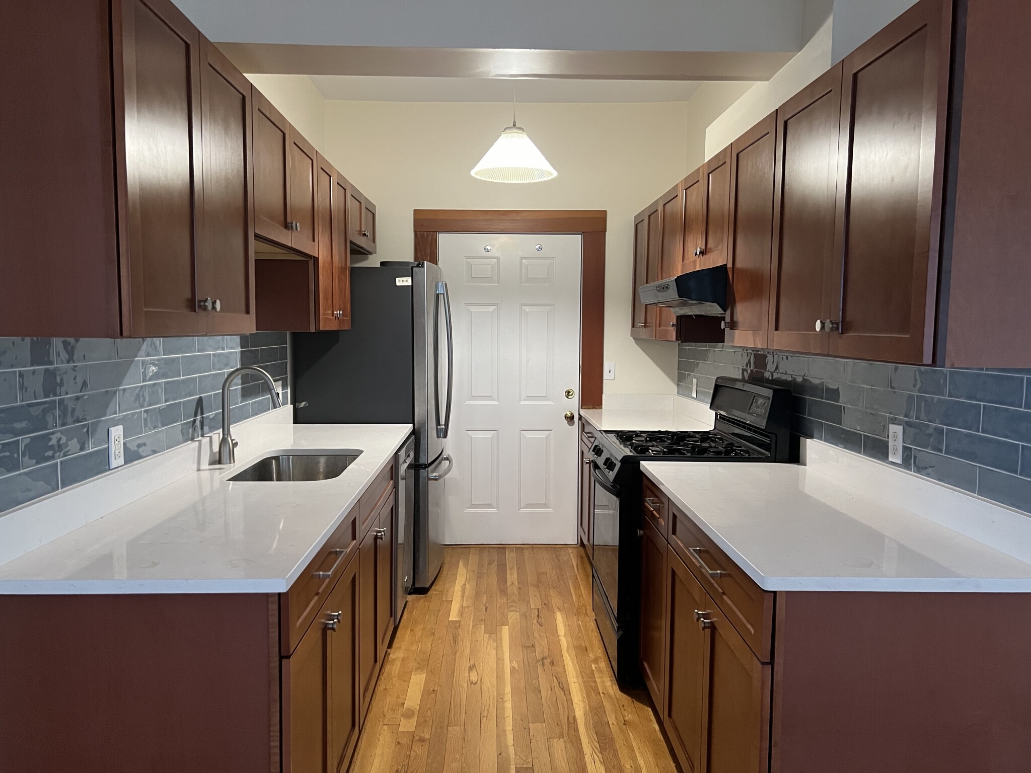 87 Bristol St, The Port