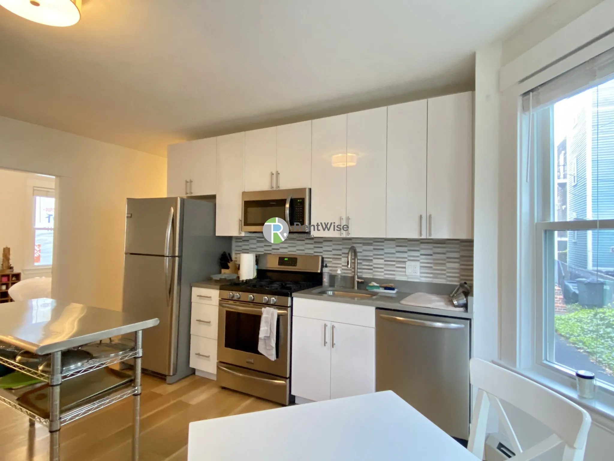 319 Columbia St, Wellington-Harrington
