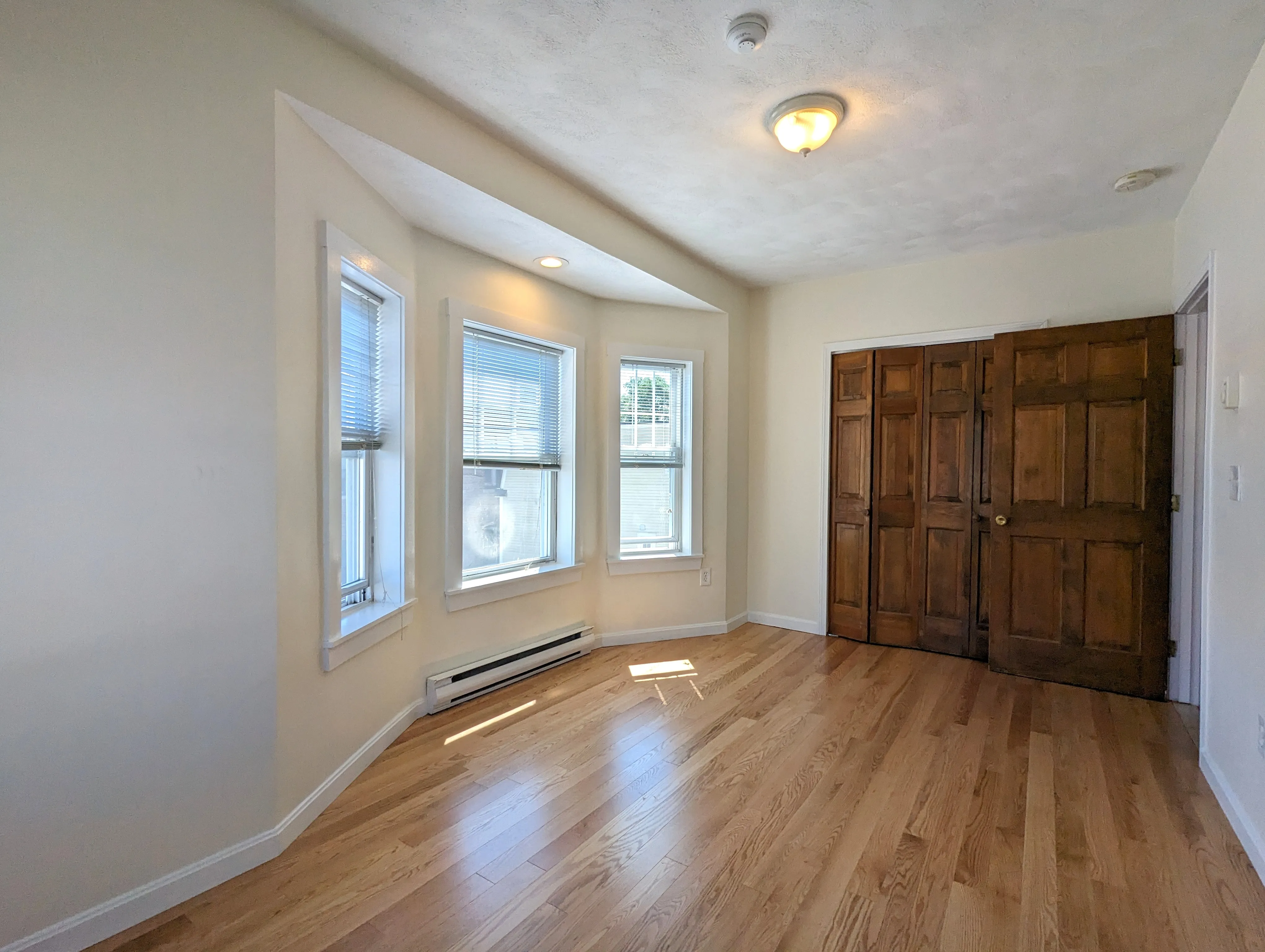 12 Winter St, Davis Square