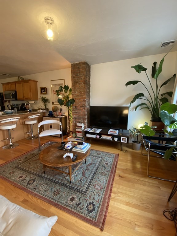 1 bed, 1 bath apartment for rent at 372 Athens St Unit 2, South Boston — photo 3 of 13