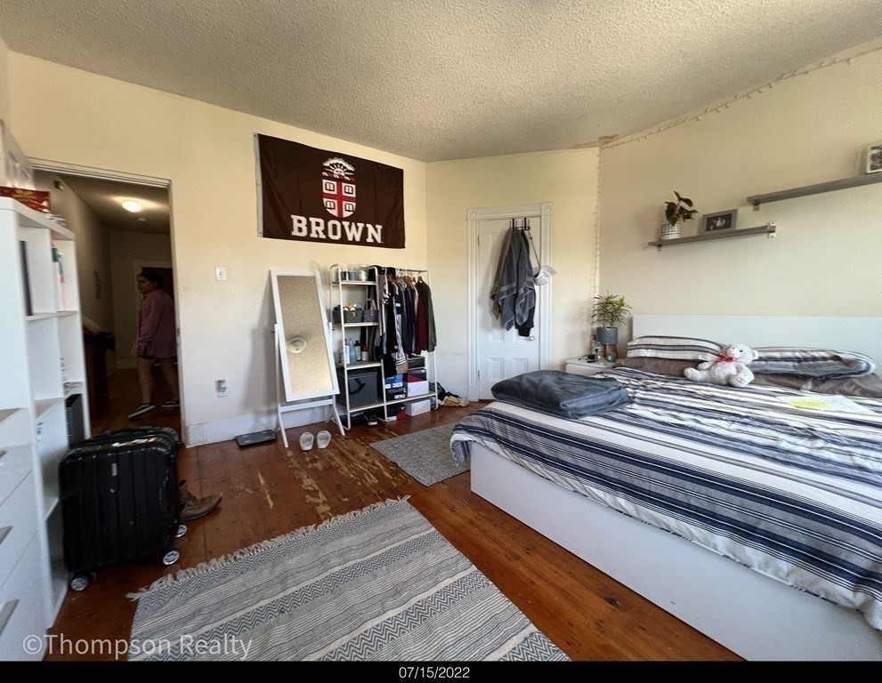 3 bed, 1 bath apartment for rent at 372 Medford St Unit 3, Winter Hill — photo 8 of 16