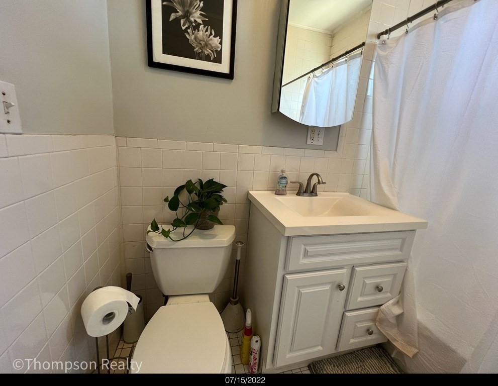 3 bed, 1 bath apartment for rent at 372 Medford St Unit 3, Winter Hill — photo 14 of 16