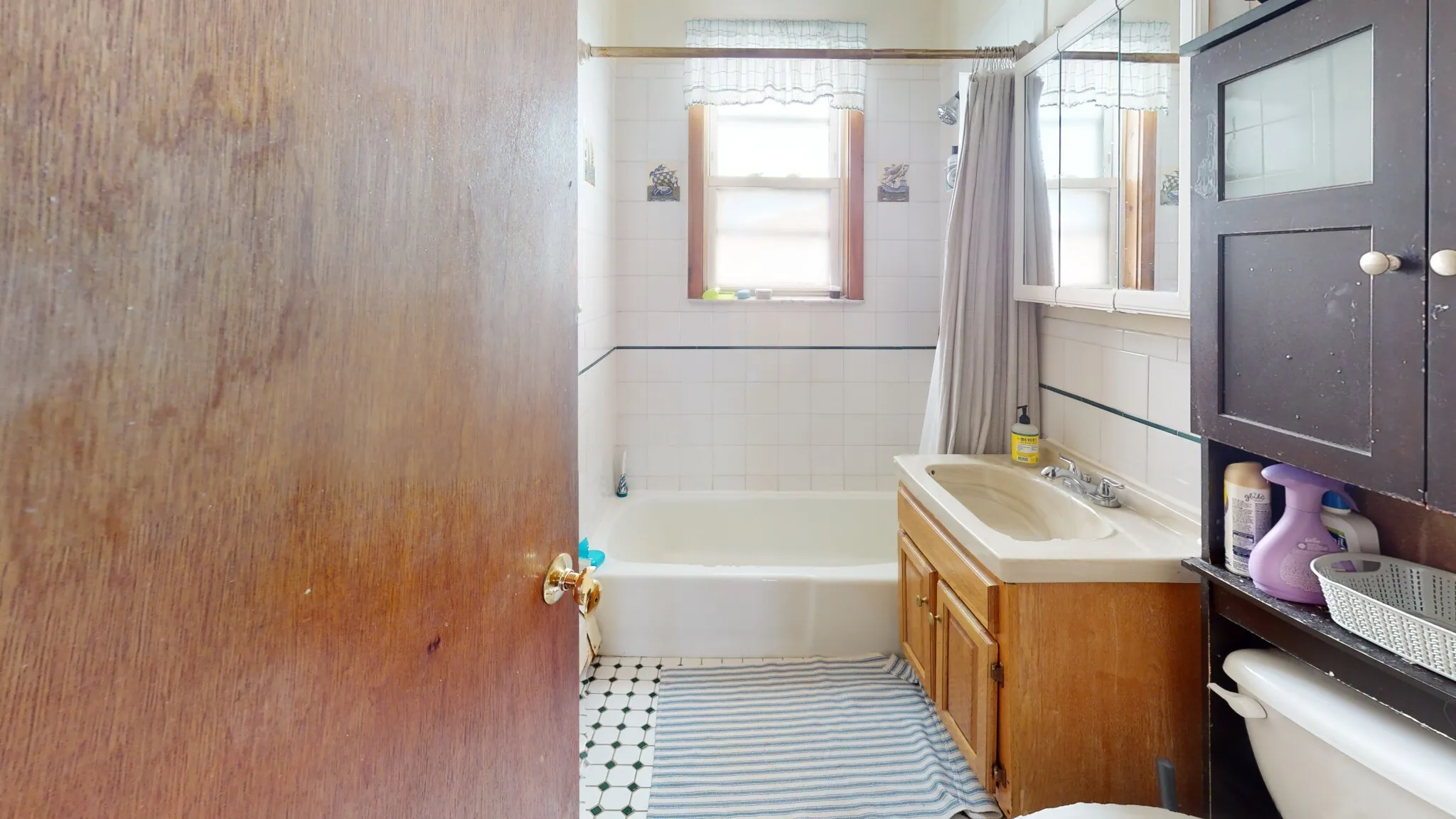 40 Mozart St, Jamaica Plain