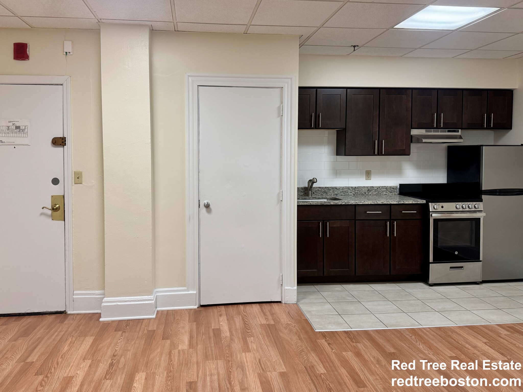 62 Boylston St, Midtown