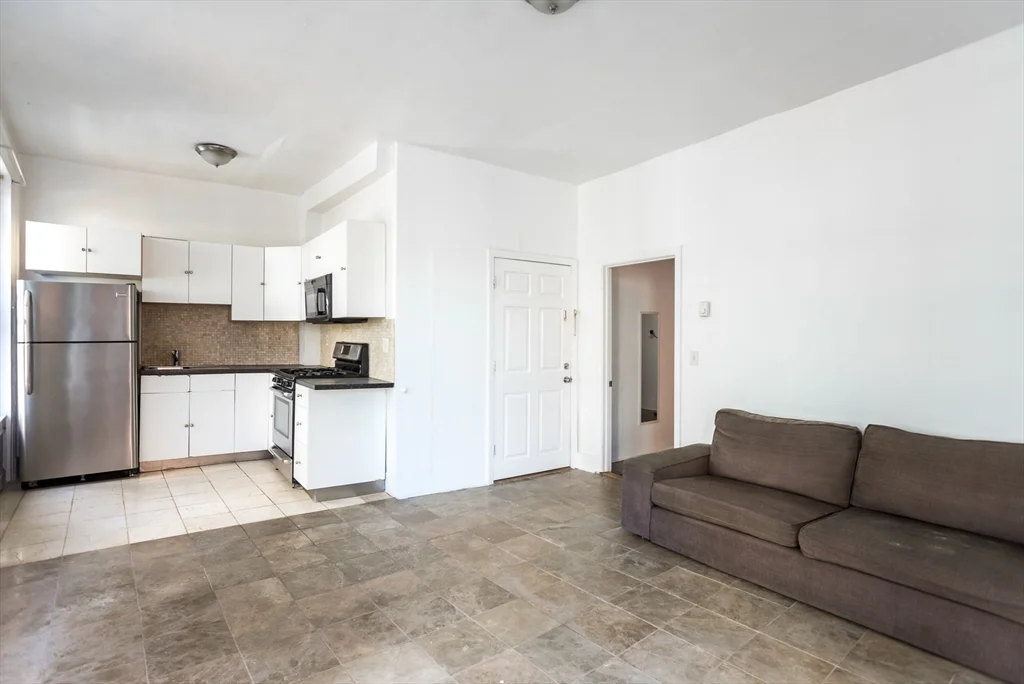 853 Harrison Ave, Roxbury