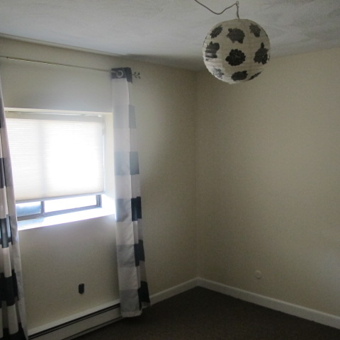 1 bed, 1 bath apartment for rent at 21 Myrtle St Unit 4, Malden — photo 8 of 11