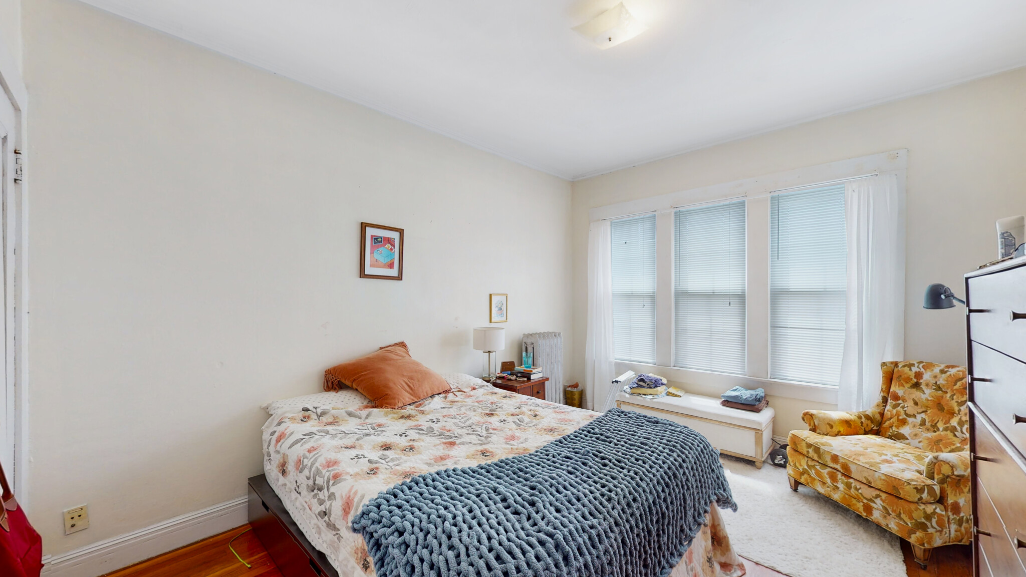 15 Glenville Ave, Allston