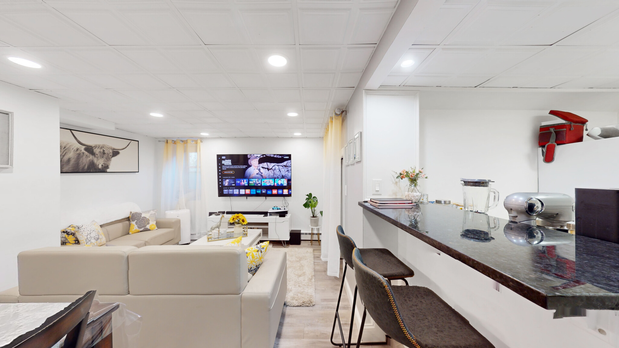 15 Glenville Ave, Allston