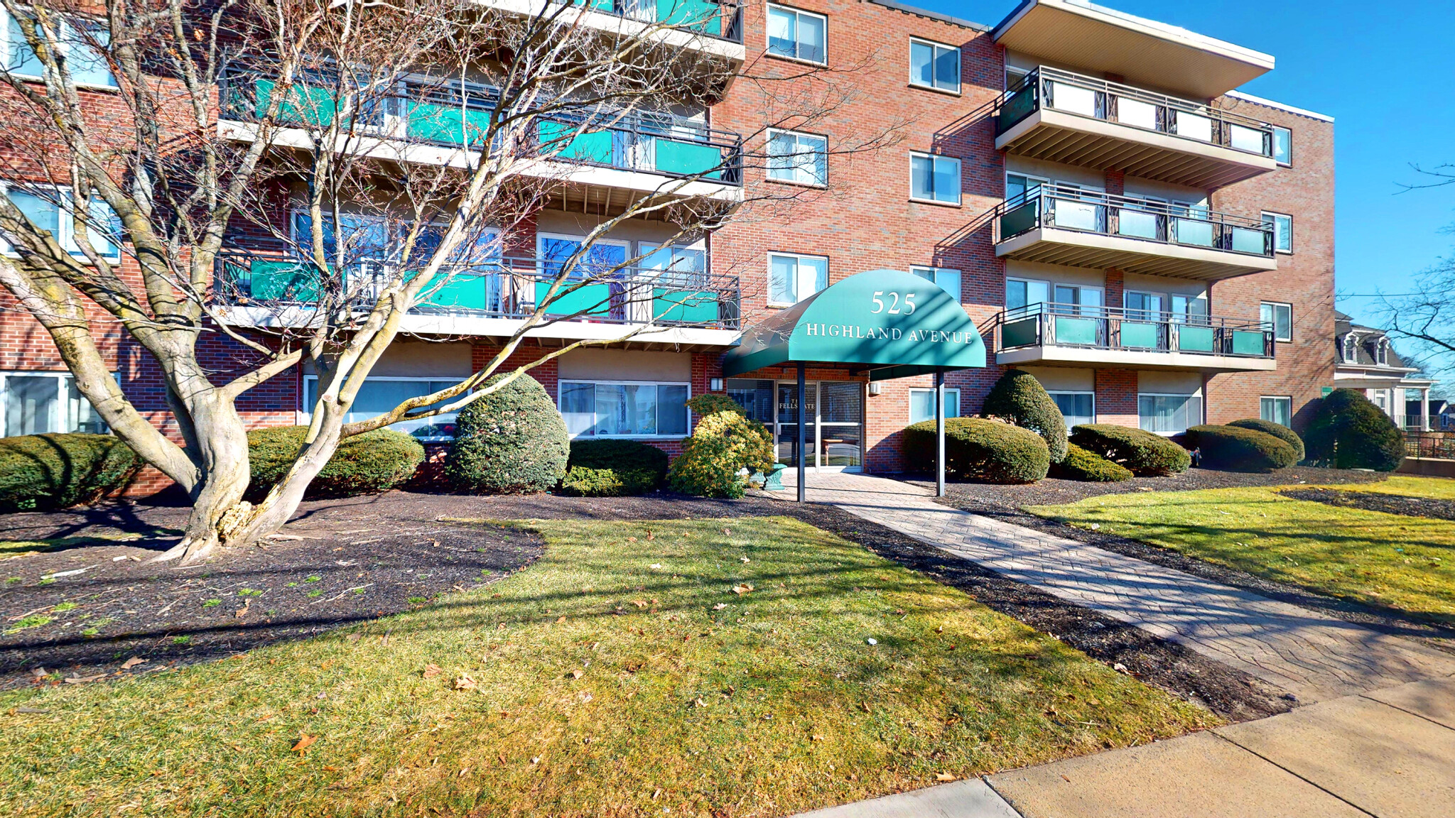 2 bed, 1 bath apartment for rent at 525 Highland Ave Unit 31, Malden — photo 9 of 14