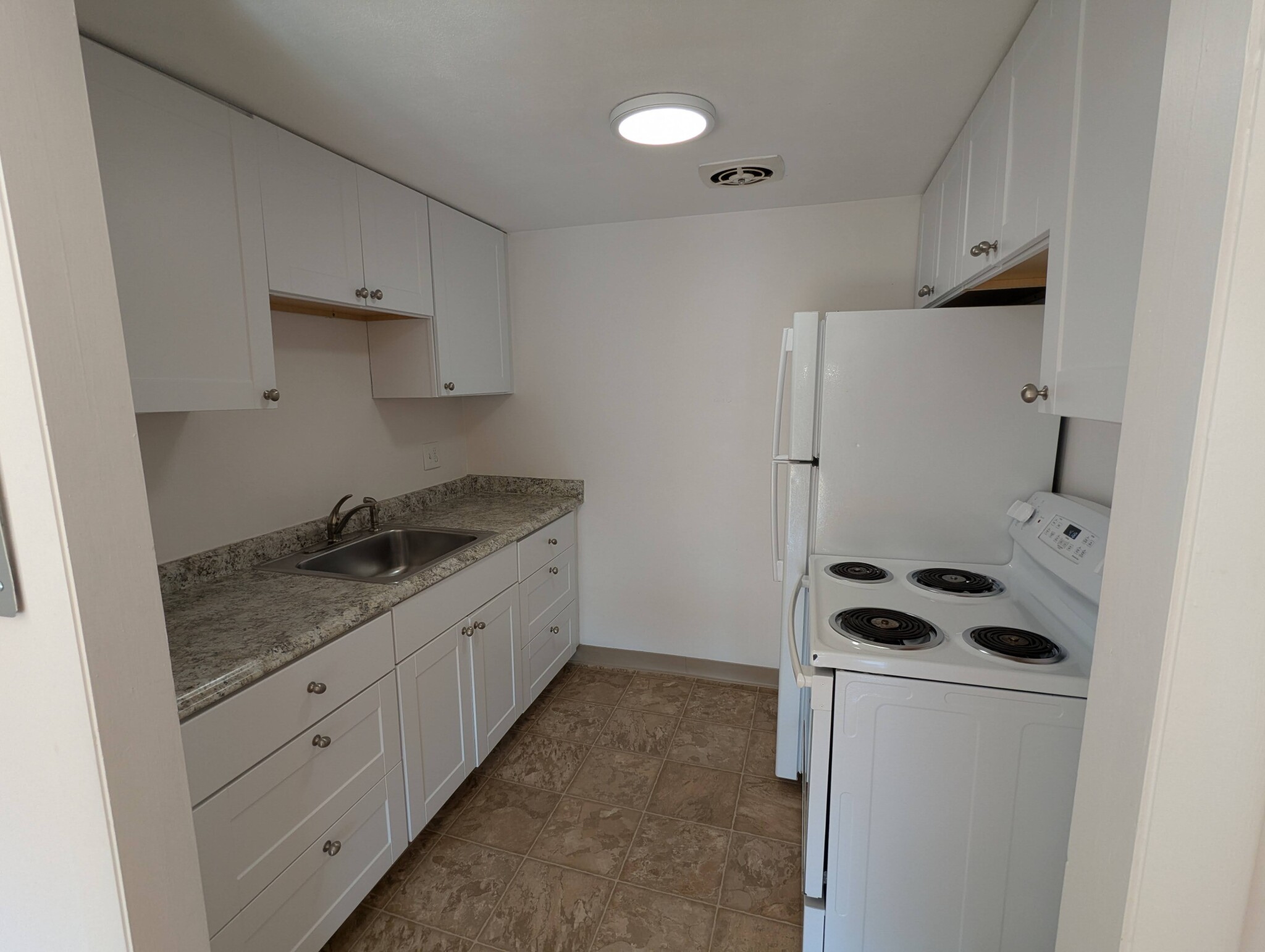 525 Highland Ave, Malden