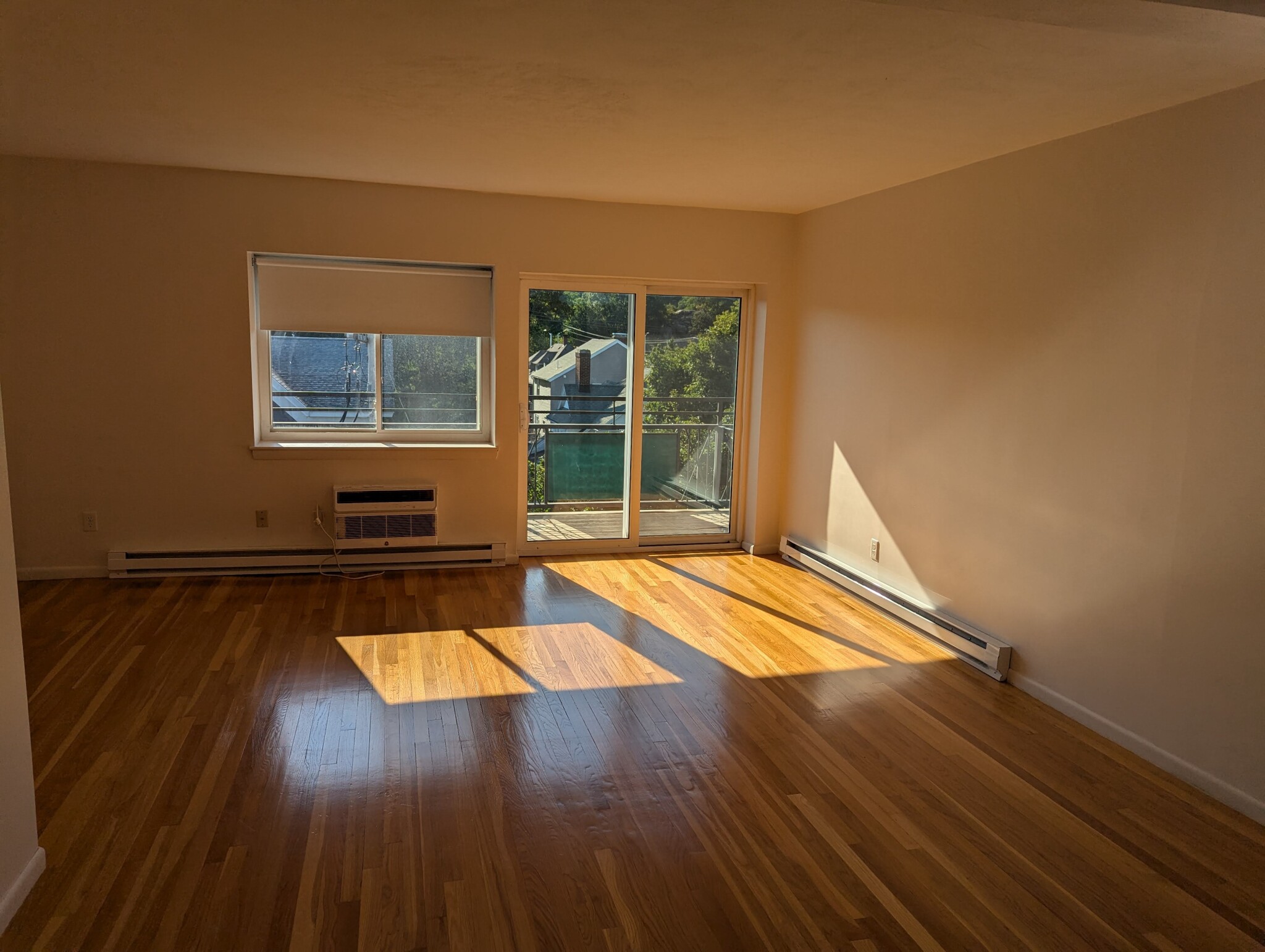 525 Highland Ave, Malden