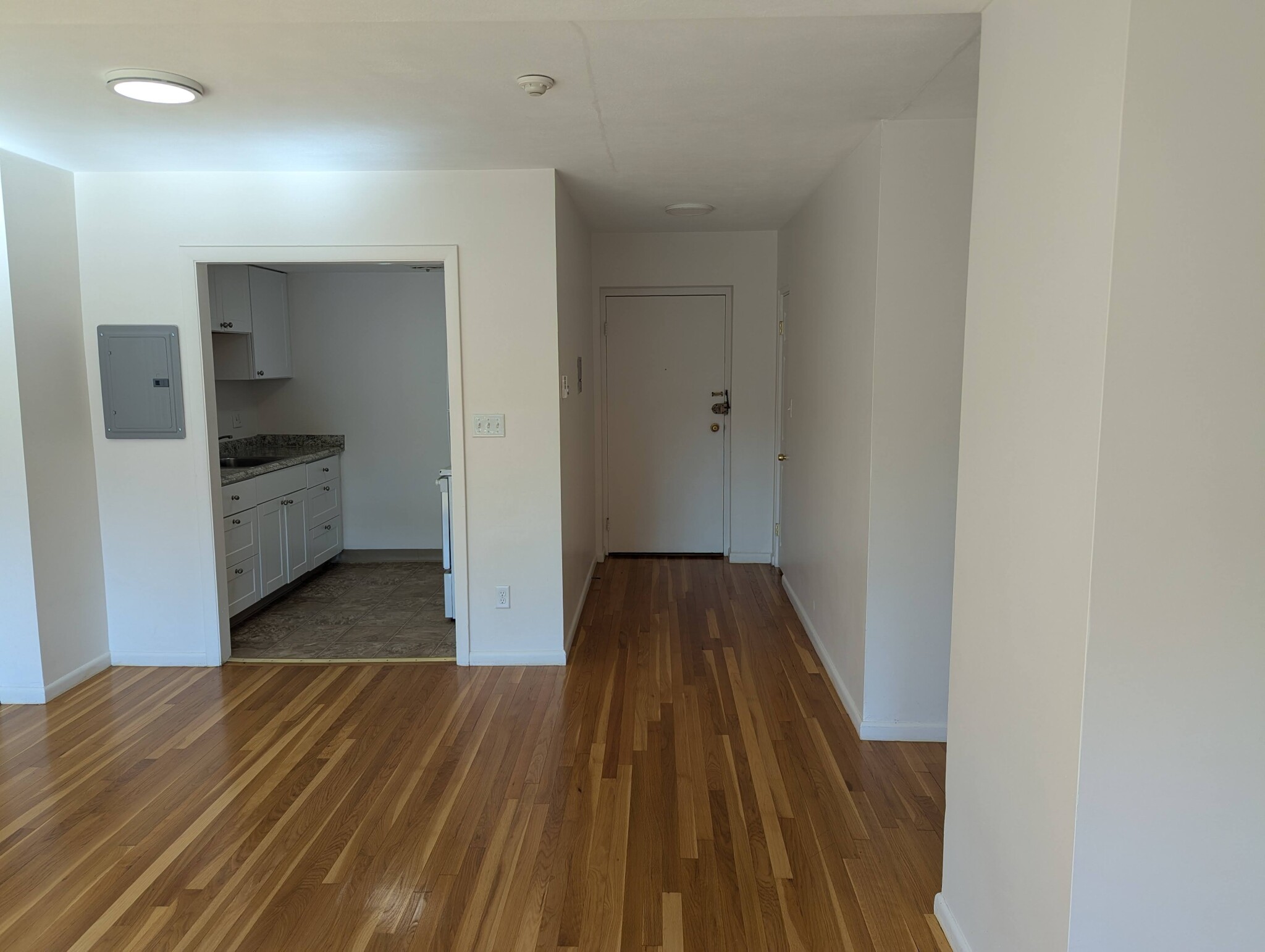 525 Highland Ave, Malden