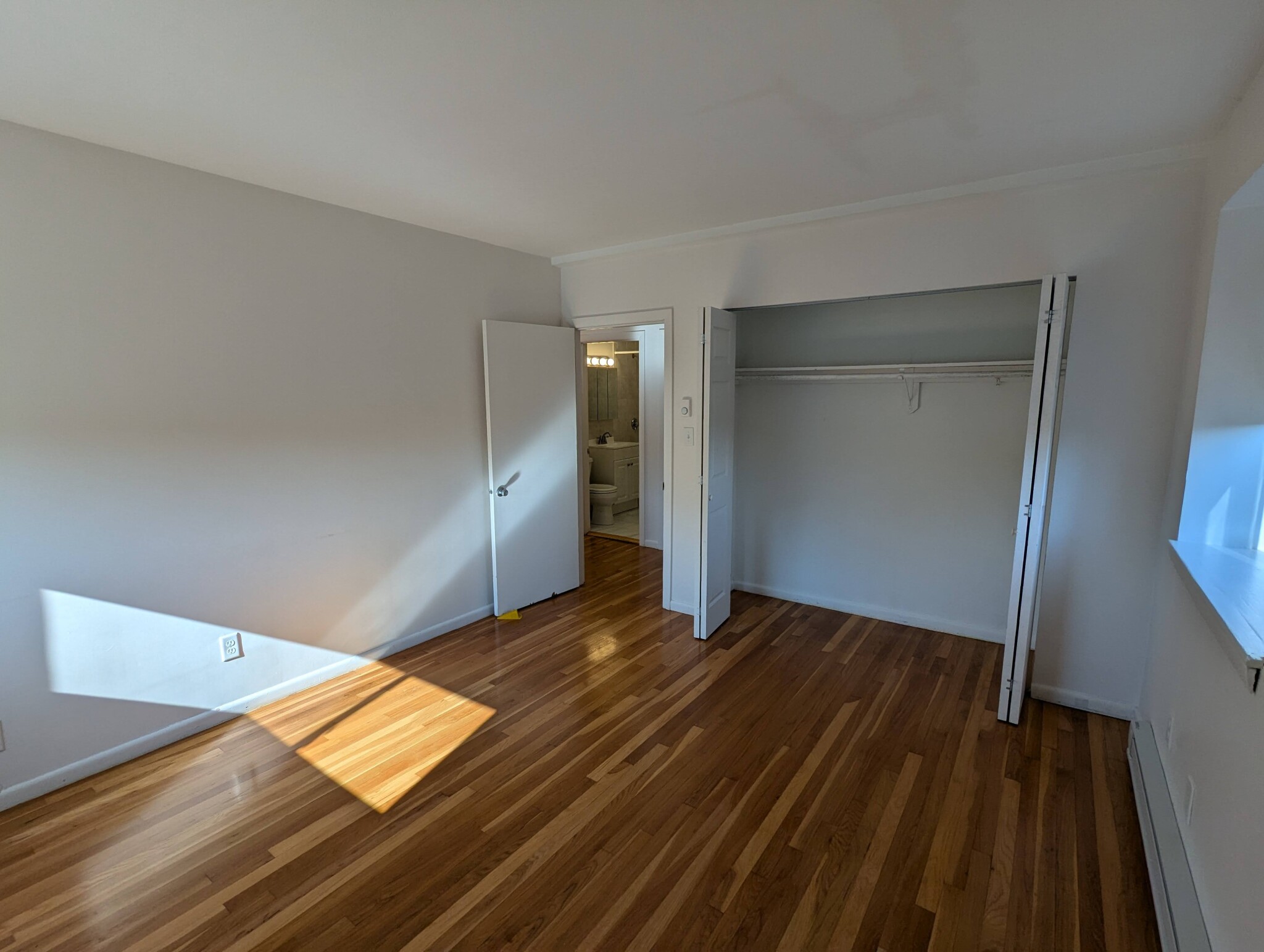 525 Highland Ave, Malden