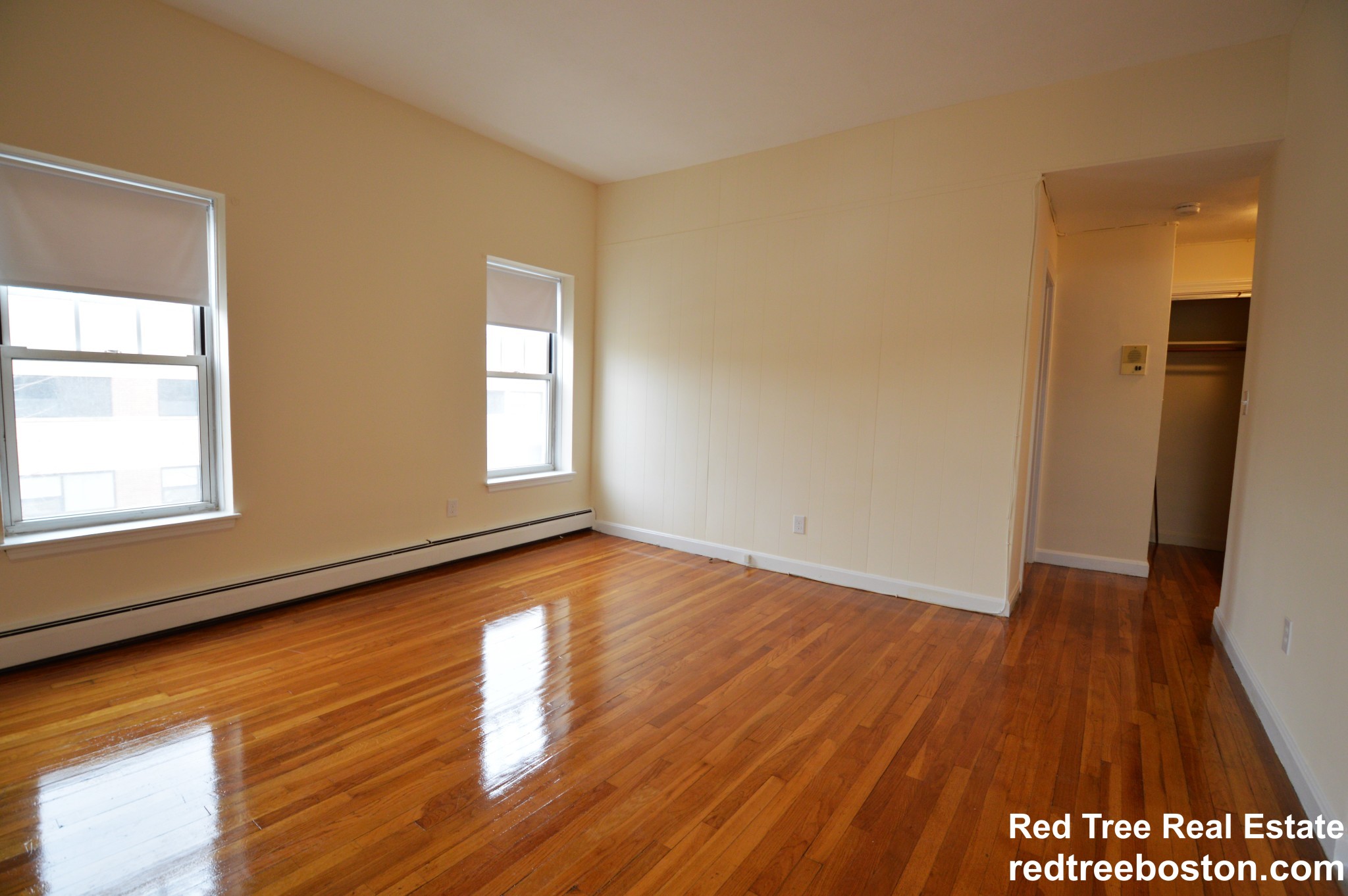 180 North Beacon St, Brighton