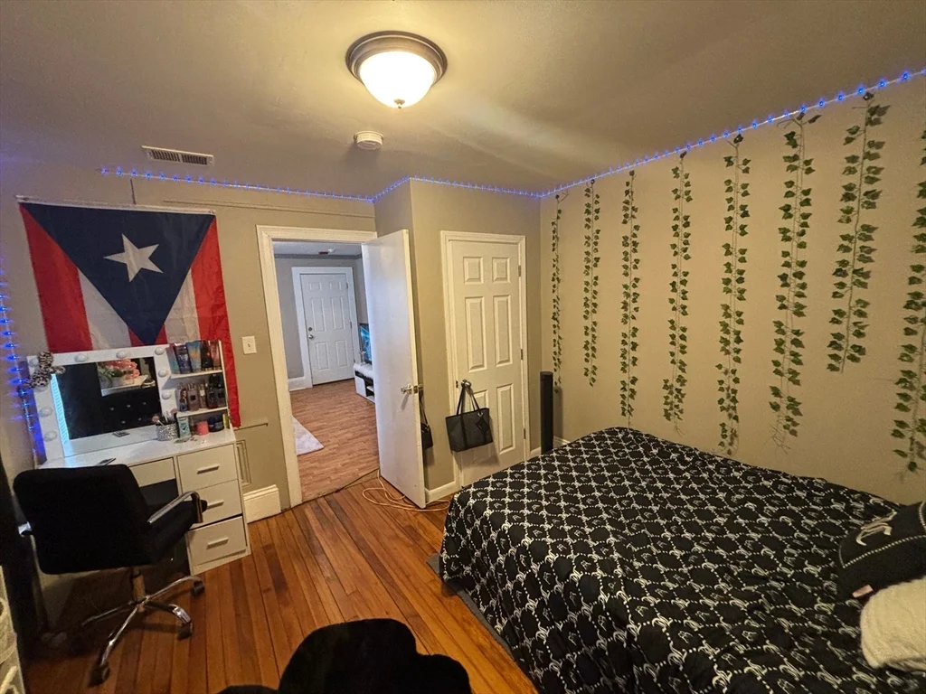 31 S Stowell St, Worcester