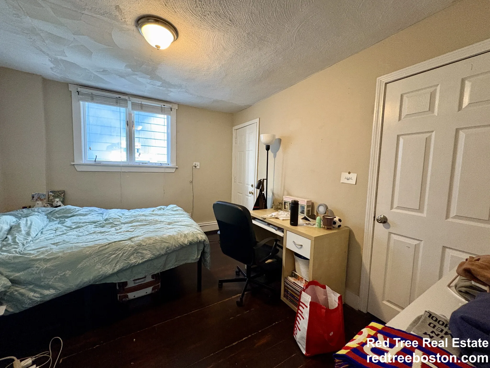 72 Hillside St, Mission Hill