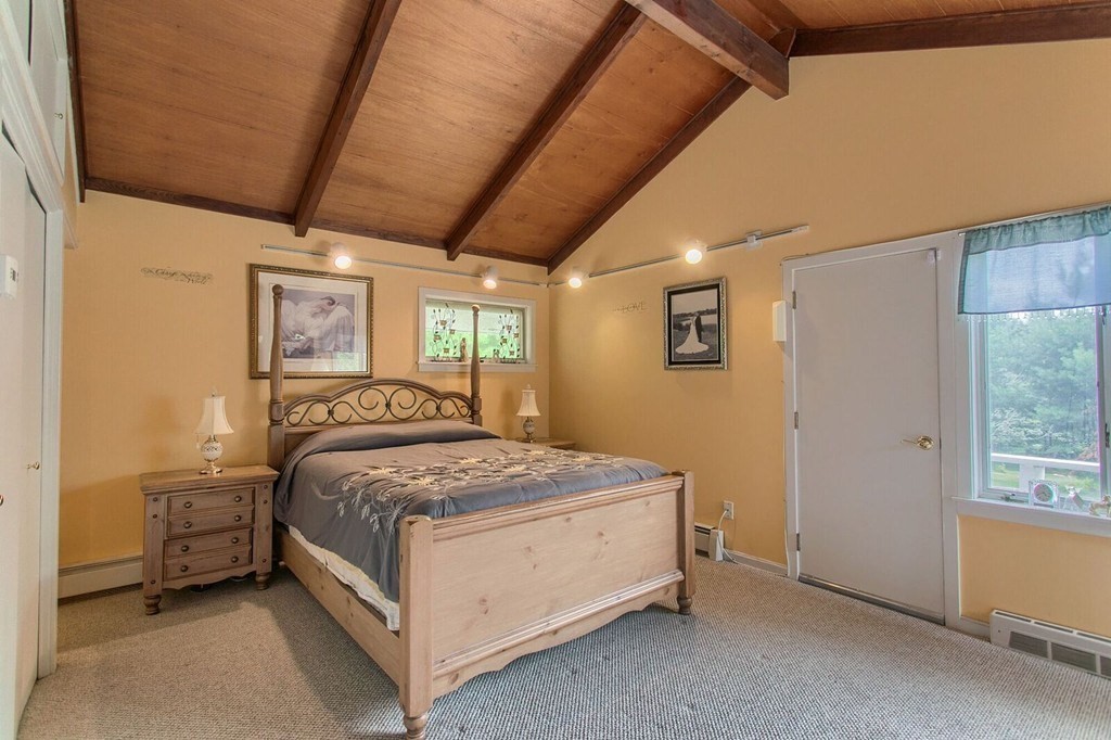 147 Washington, East Methuen