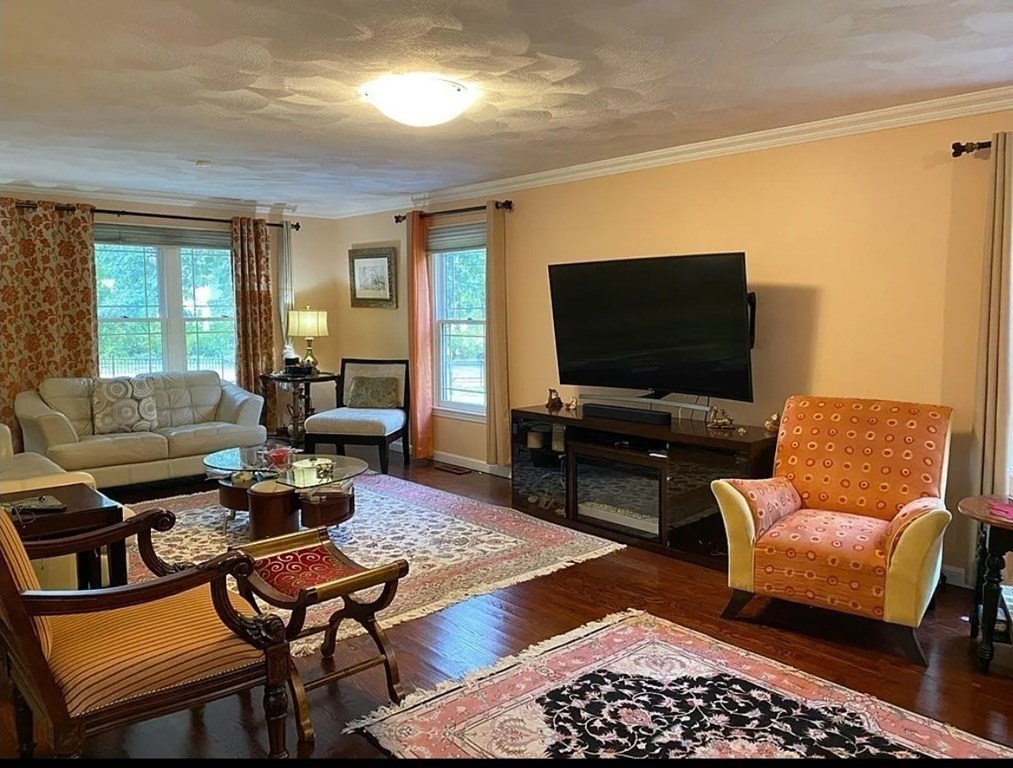 338 River Rd, Andover